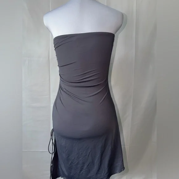 Princess Polly Asymmetrical Strapless Dress - Picture 2 of 11